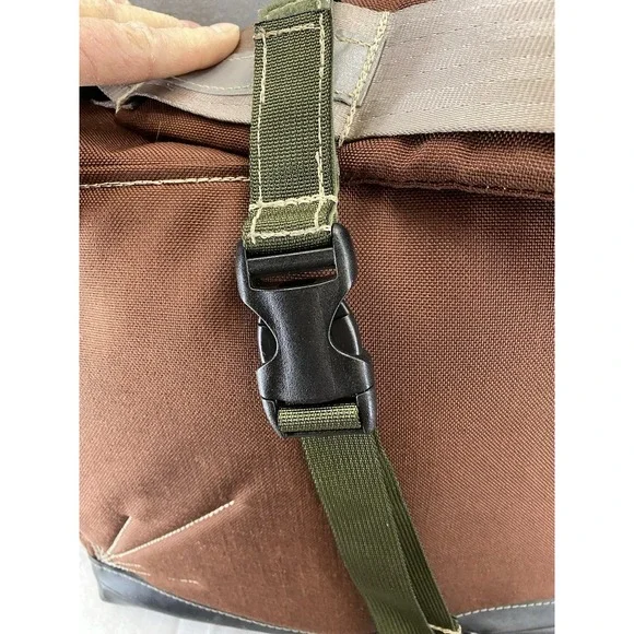 Forest‎ City Portage Messenger Bag Handmade Quality Durable Green & Brown - Picture 14 of 16